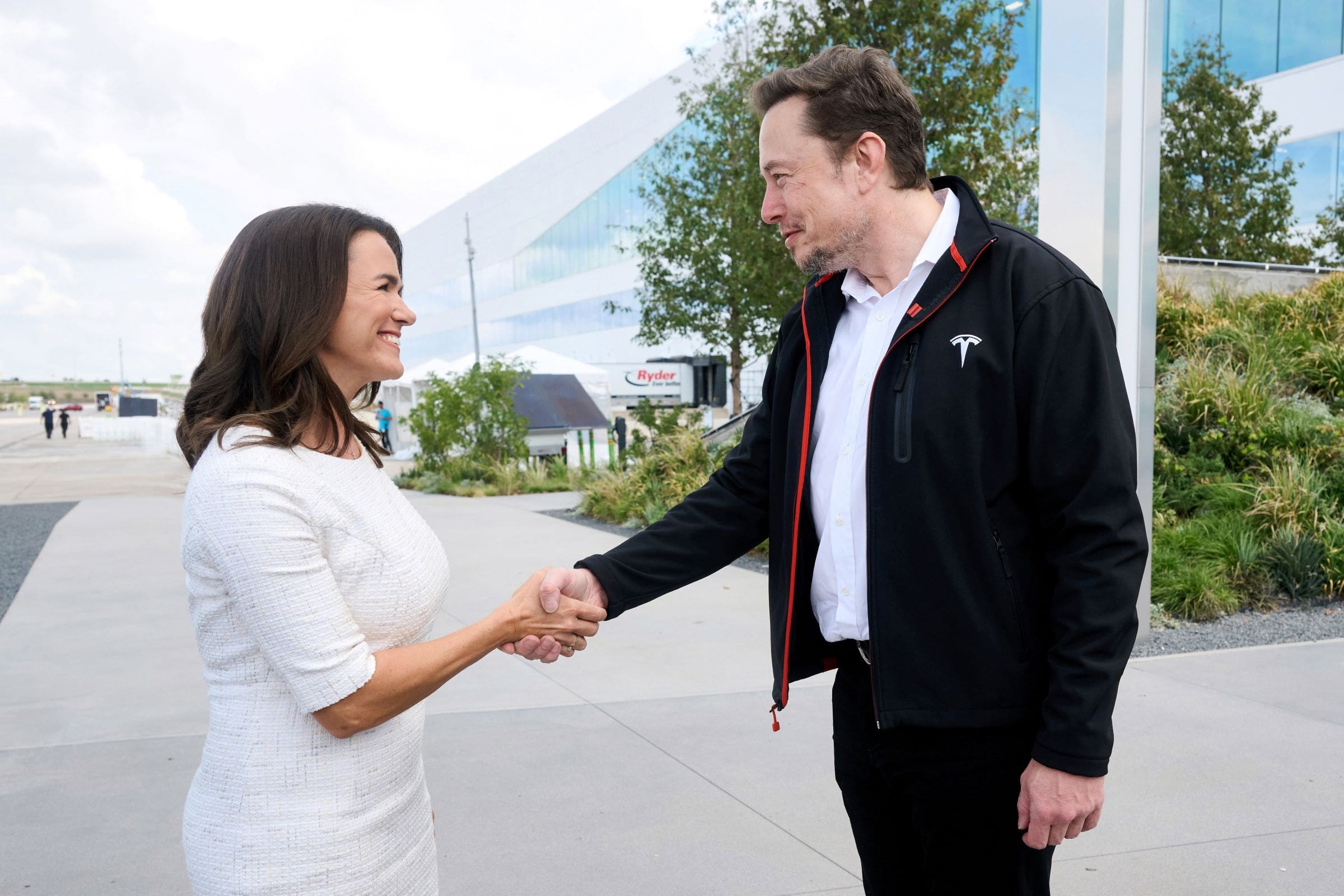 Novák Kalalin, köztársasági elnök és a világ leggazdagabb embere Elon Musk találkoztak Texasban.