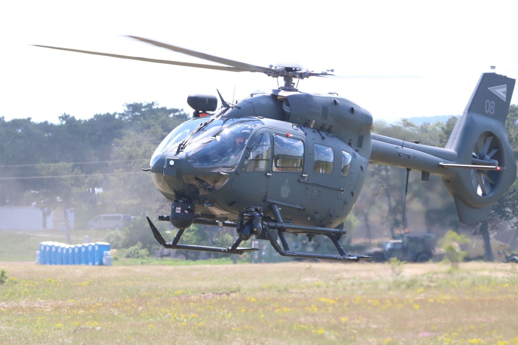 A Honvédség egyik H145M típusú helikoptere