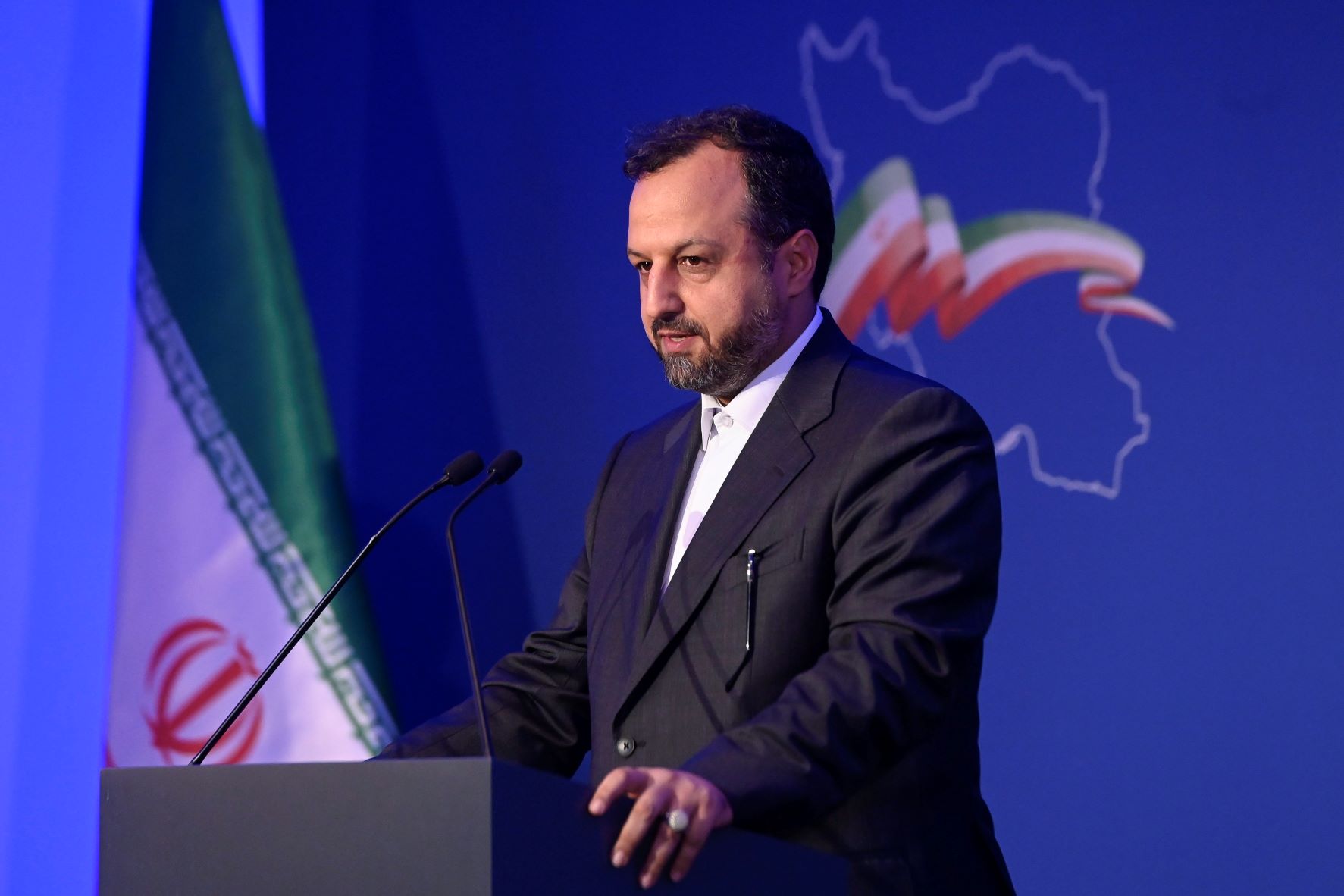 Szejed Ehszan Handuzi, az Iráni Iszlám Köztársaság gazdasági és pénzügyminisztere