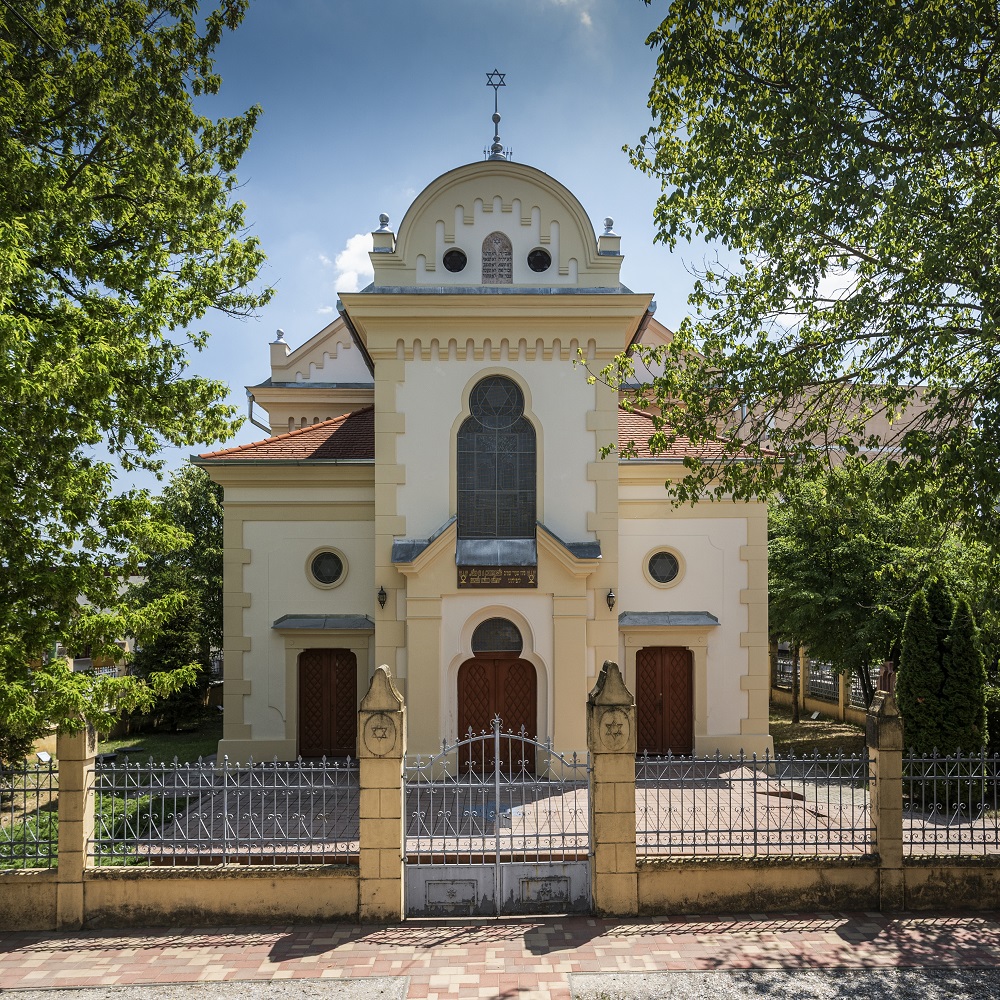 Második helyezett lett a kategóriában a karcagi zsinagóga felújítása Szikra Zoltán tervei alapján.