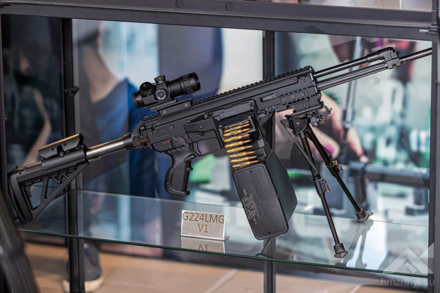 Az új magyar fejlesztésű fegyvercsalád első prototípusait be is mutatták